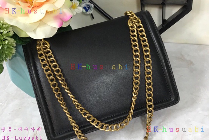 NEW 돌체엔가바나 숄더백 신상 DG 667247