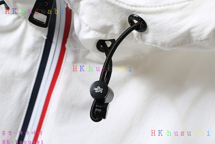 NEW 몽클레어 바람막이 신상 M 427019
