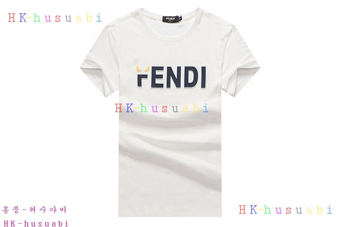 NEW 펜디 반팔티 신상 FD 721130