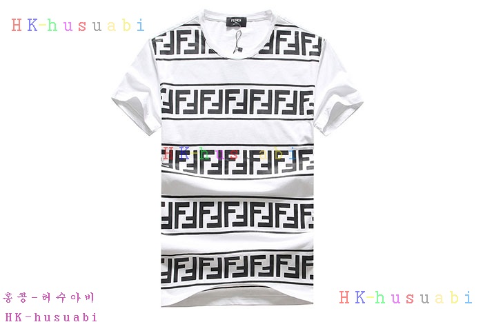 NEW 펜디 반팔티 신상 FD 721123