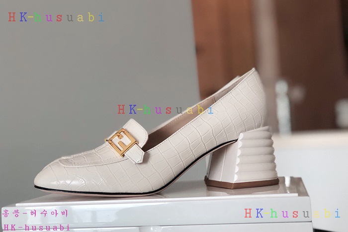 NEW 펜디 여성용 신발 FD 3255023