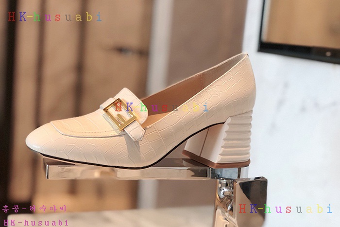 NEW 펜디 여성용 신발 FD 3255023
