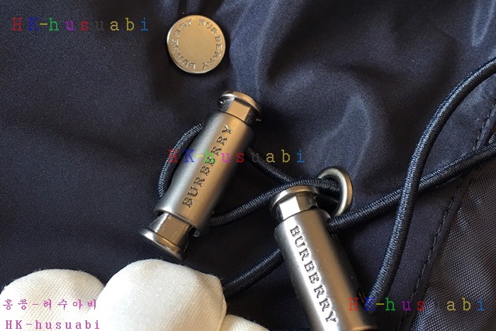 NEW 버버리 바람막이 신상 BB 285544