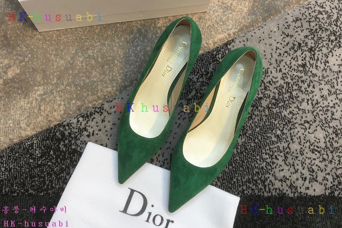 NEW 디올 신발 신상 DR 735512