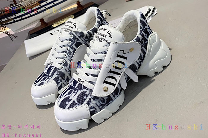 NEW 디올 신발 신상 DR 735522