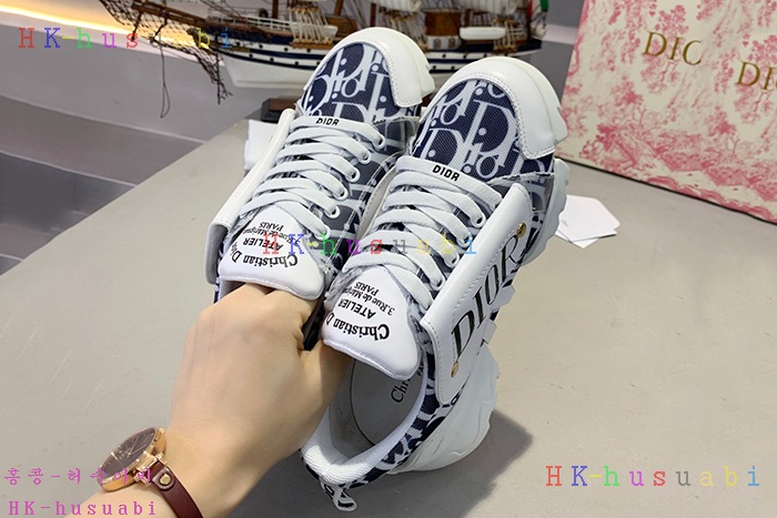 NEW 디올 신발 신상 DR 735522