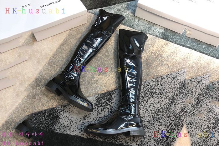 NEW 발렌시아가 부츠 신상 B 672259