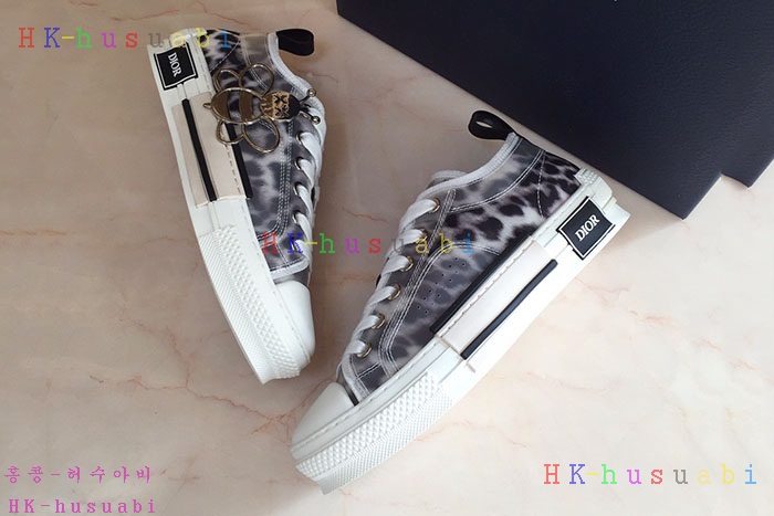 NEW 디올 신발 신상 DR 592412