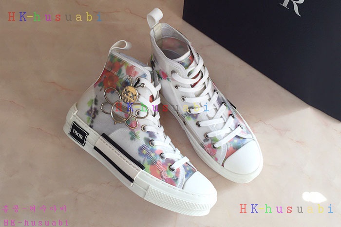 NEW 디올 신발 신상 DR 592409
