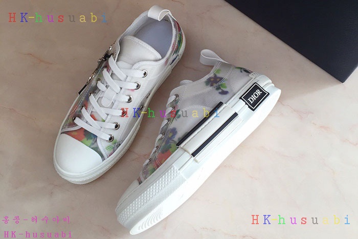 NEW 디올 신발 신상 DR 592408