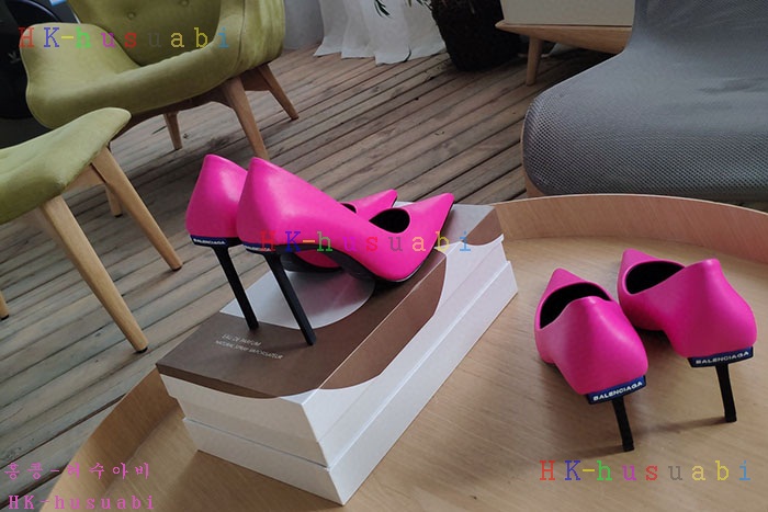 NEW 발렌시아가 신발 신상 B 2436026