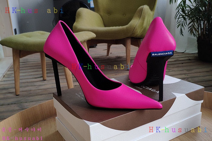 NEW 발렌시아가 신발 신상 B 2436026