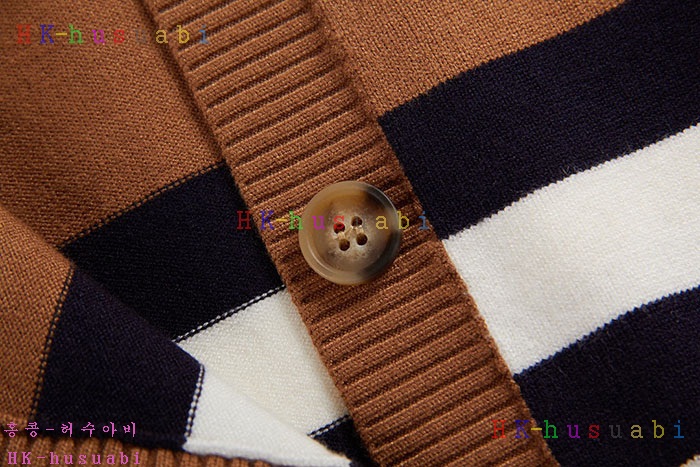 NEW 버버리 가디건 신상 BB 301525