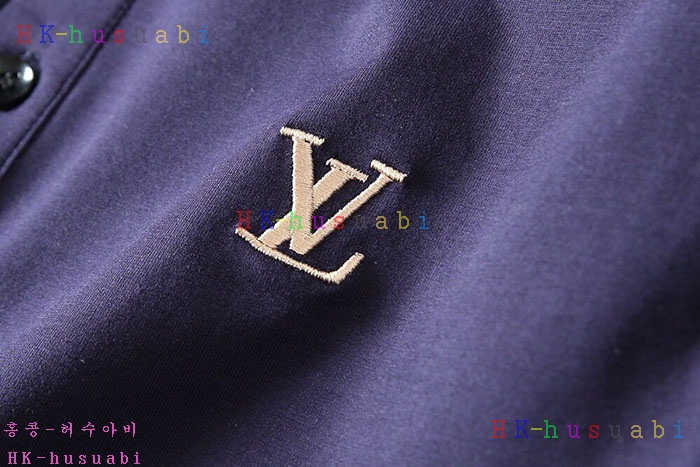 NEW 루이비통 반팔티 신상 LV 4233353