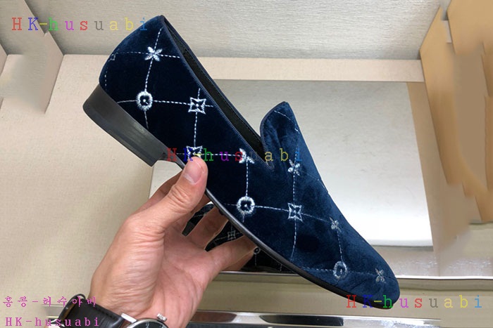 NEW 루이비통 신발 신상 GU  2243380