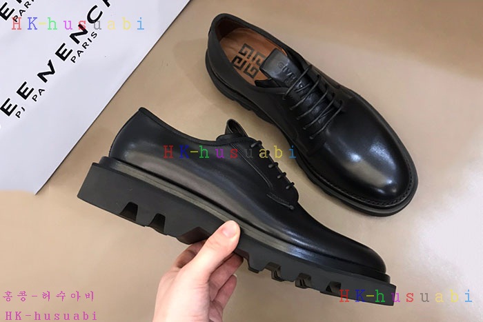 NEW 지방시 신발 신상 GV 3552504