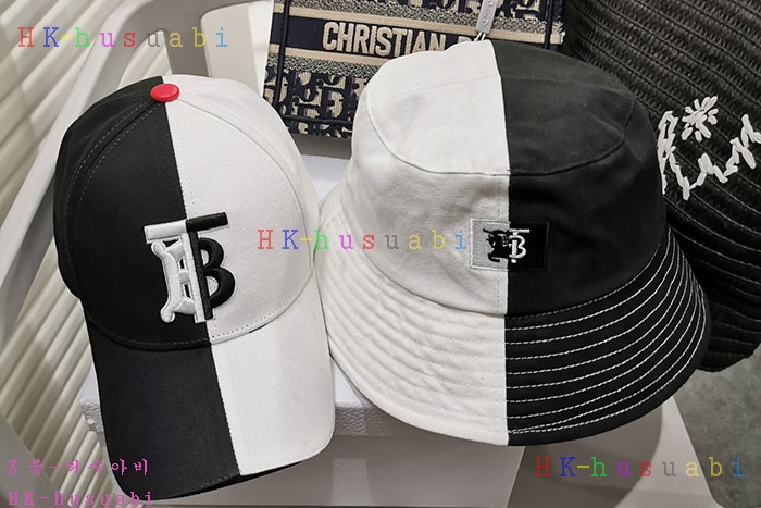 NEW 버버리 모자 신상 BB 242112