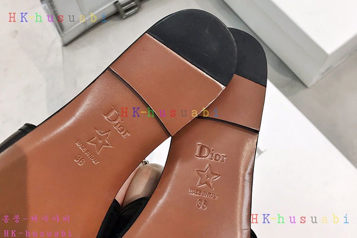NEW 디올 신발 신상 DR 427124