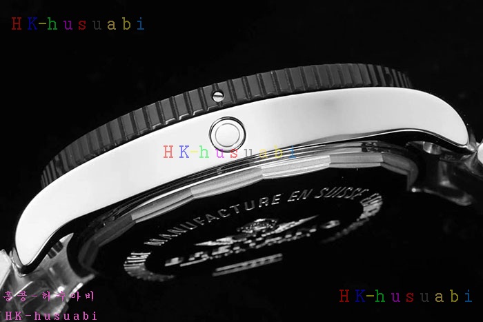 NEW 브라이틀링 시계 B 112240