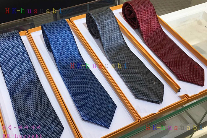 NEW 루이비통 넥타이 신상 LV 277712