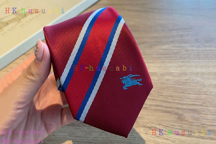 NEW 버버리 넥타이 신상 B 71401104