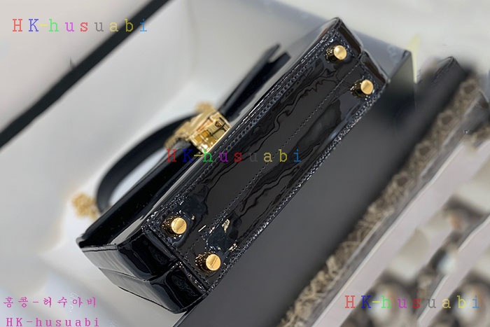 ★미러급★ 구찌 실비 숄더백 GU 589479-2