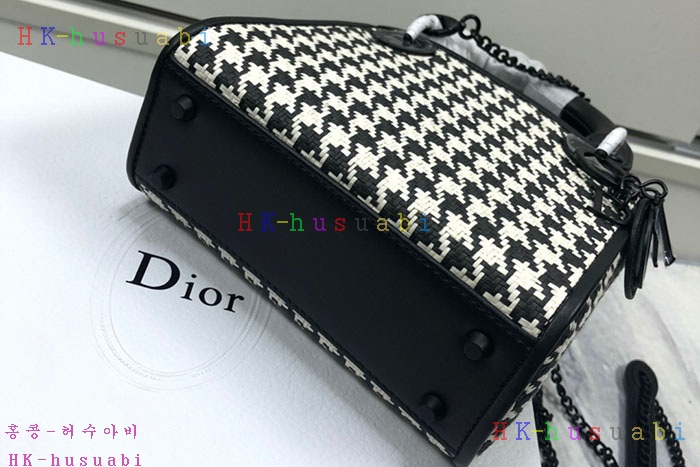 ★미러급★ 디올 레이디백 DR 565002
