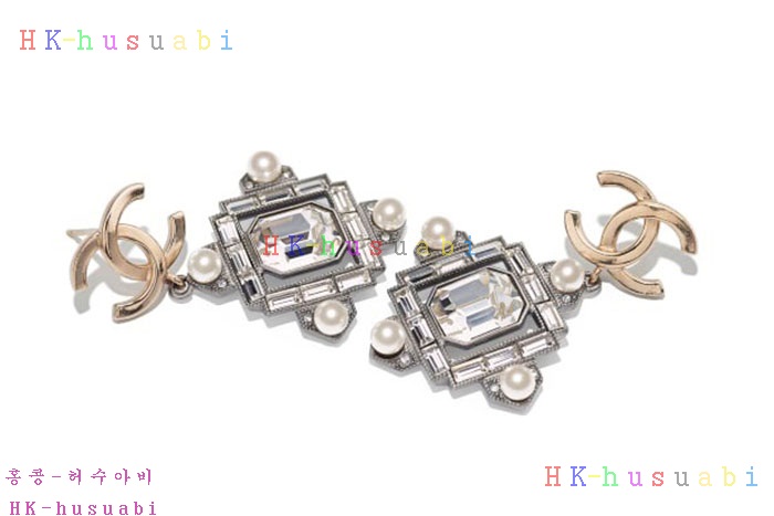 NEW 샤넬 귀걸이 신상 C 7244023