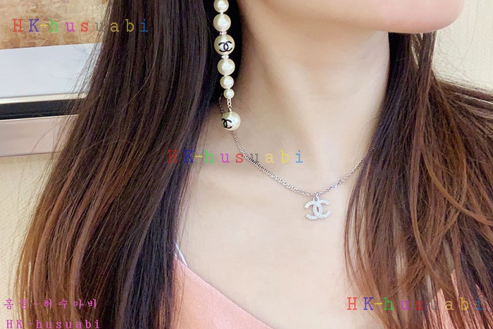 NEW 샤넬 귀걸이 신상 C 7244038