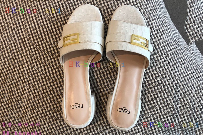 NEW 펜디 신발 신상 FD 7588210