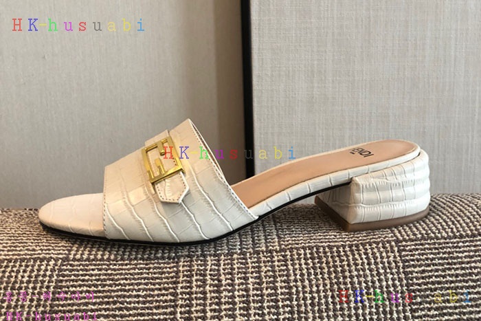 NEW 펜디 신발 신상 FD 7588210