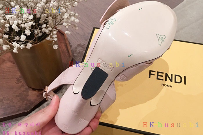 NEW 펜디 신발 신상 FD 747443
