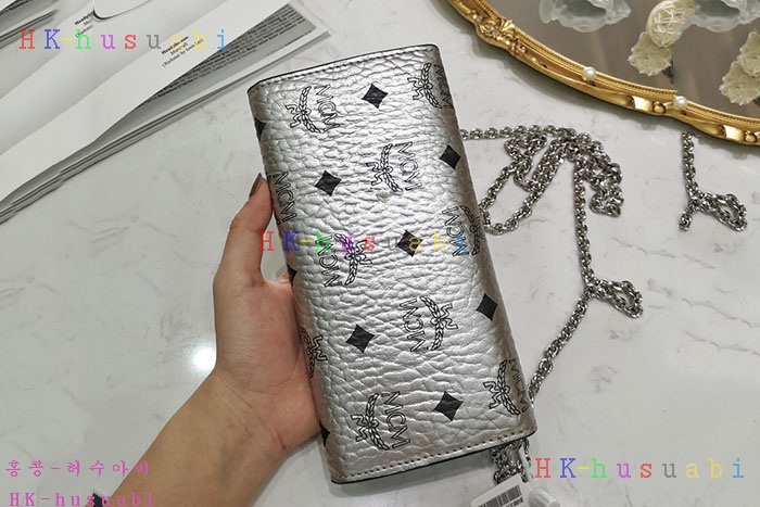 NEW 엠씨엠 숄더백 신상 M 222443
