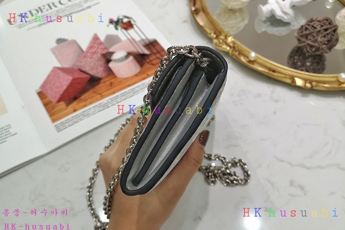 NEW 엠씨엠 숄더백 신상 M 222443