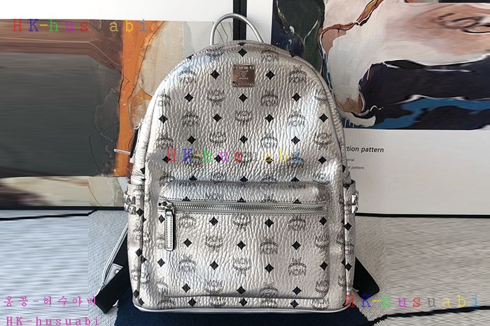NEW 엠씨엠 백팩 신상 M 22245