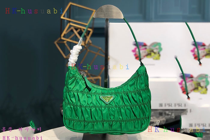★미러급★ 프라다  미니백 P 1NE204-12