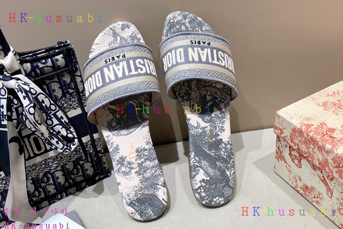 NEW 디올 신발 신상 DR 445224