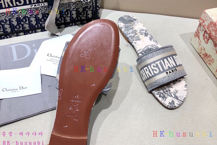 NEW 디올 신발 신상 DR 445224