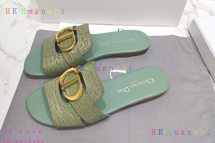 NEW 디올 신발 신상 DR 445229