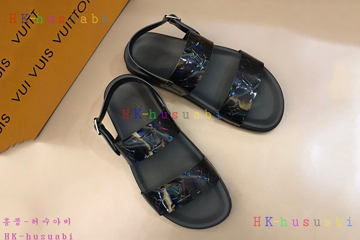 NEW 루이비통  신발 신상 LV 995724