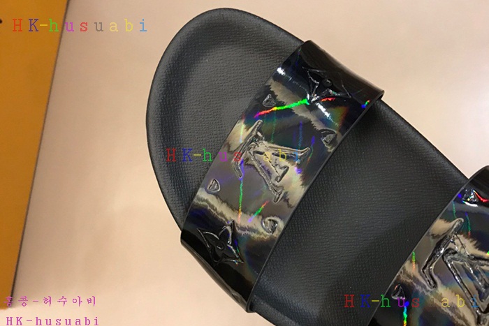 NEW 루이비통  신발 신상 LV 995724