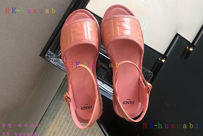 NEW  펜디 신발 신상 FD 642562