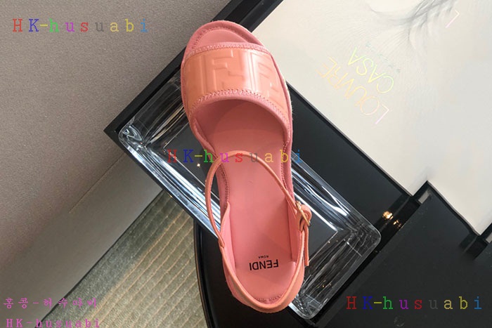 NEW  펜디 신발 신상 FD 642562