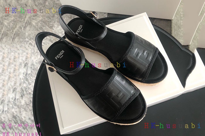 NEW  펜디 신발 신상 FD 642563