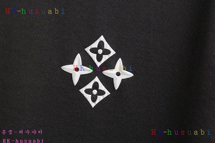 NEW 루이비통 반팔티 신상 LV 342029