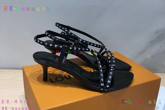 NEW 루이비통 신발 신상 LV 4417223