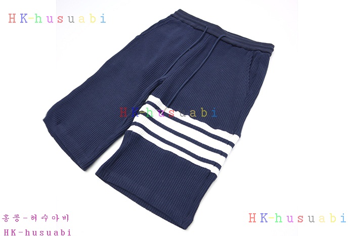 NEW 톰브라운 반바지 신상 TB 4276711