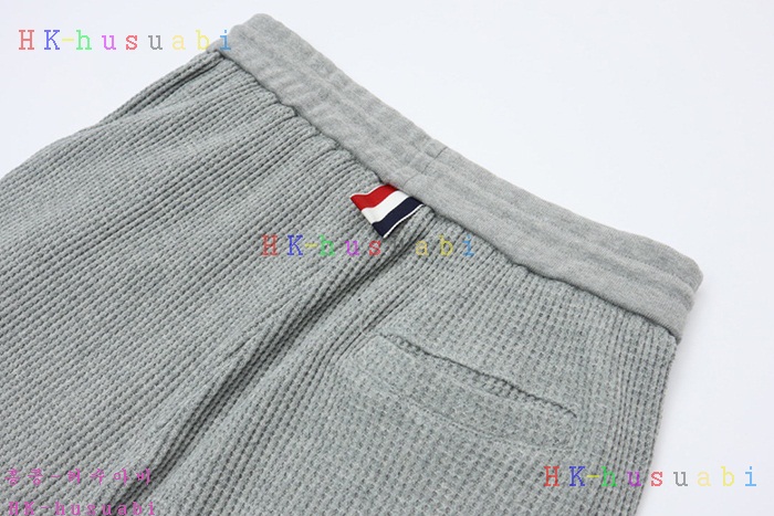 NEW 톰브라운 반바지 신상 TB 4276710