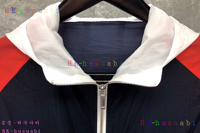 NEW 톰브라운 상의 신상 TB 4276660