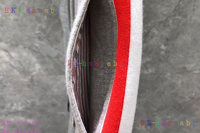 NEW 톰브라운 반바지 신상 TB 4276666